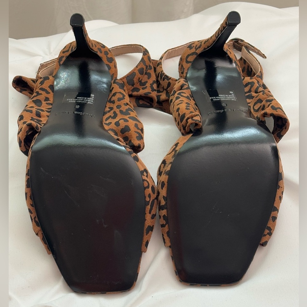 Charles David Vinnie Leopard Print Heels, EUC, size 8 - Picture 6 of 7